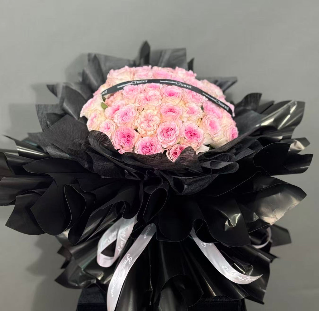 Spiral Pink Roses 50 Stems