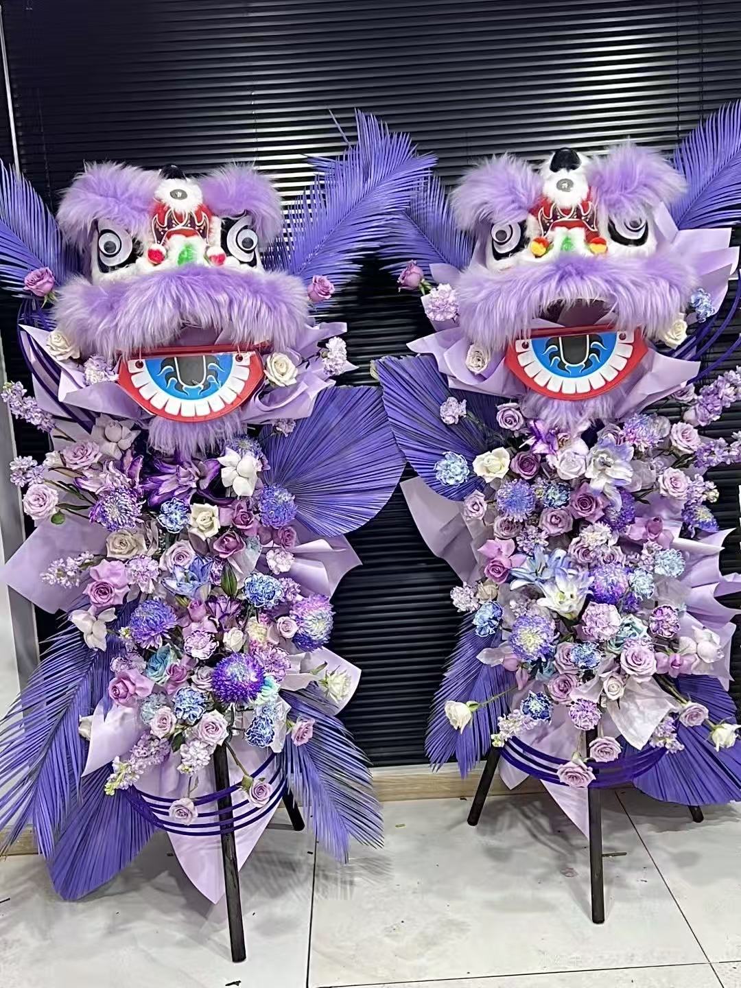 Lavender Majesty Lion