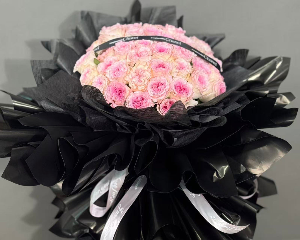 Spiral Pink Roses 50 Stems