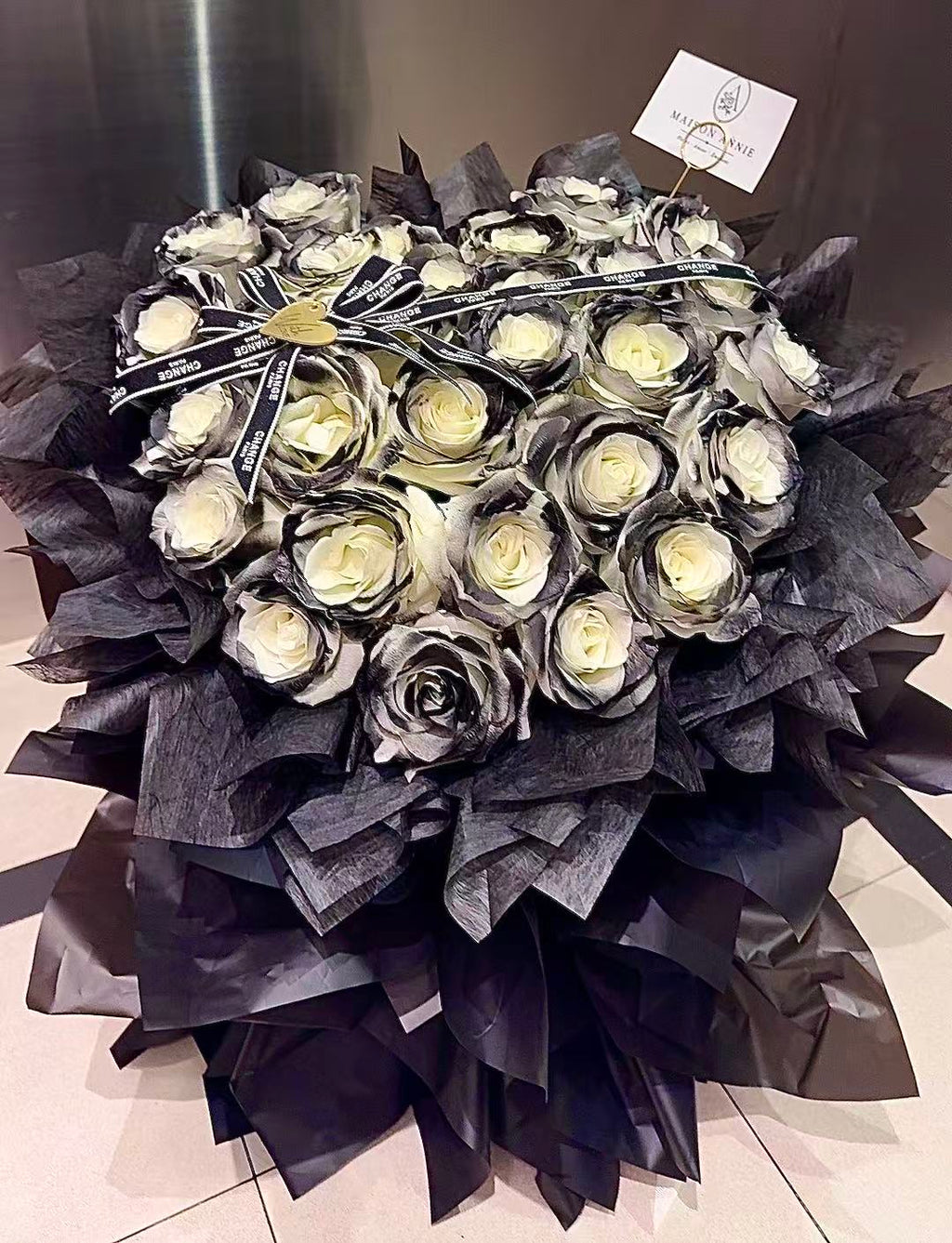 Noir Éclat
